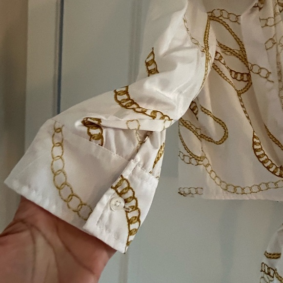 GIRL SOUL • White & Gold Shirt & Short Set • Large • - Picture 7 of 10